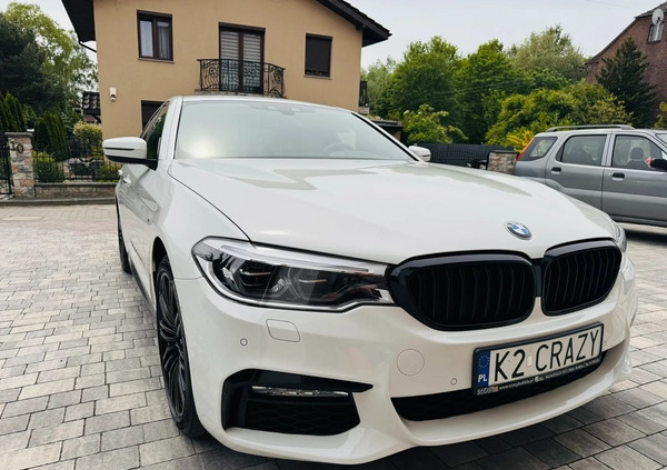BMW Seria 5 cena 144900 przebieg: 102000, rok produkcji 2018 z Zabrze małe 277
